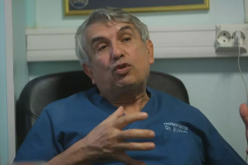 L-am văzut pe Burnei operând în instanţă. Mărturii ale părinților despre cum a luat bani o somitate a medicinei!