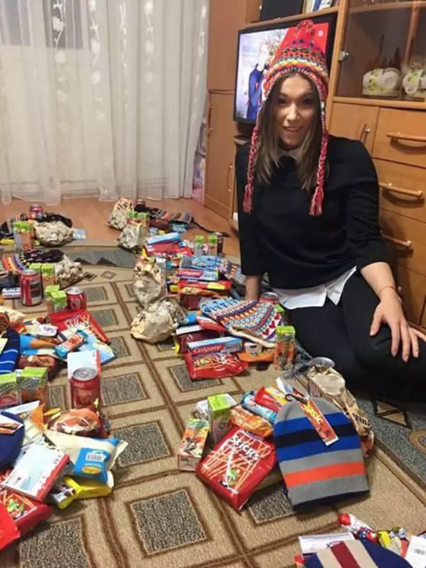 VIDEO/ Monica Roșu poartă roșu de Revelion! Îi e dor de Sărbătorile petrecute cu lotul de gimnastică, la Deva