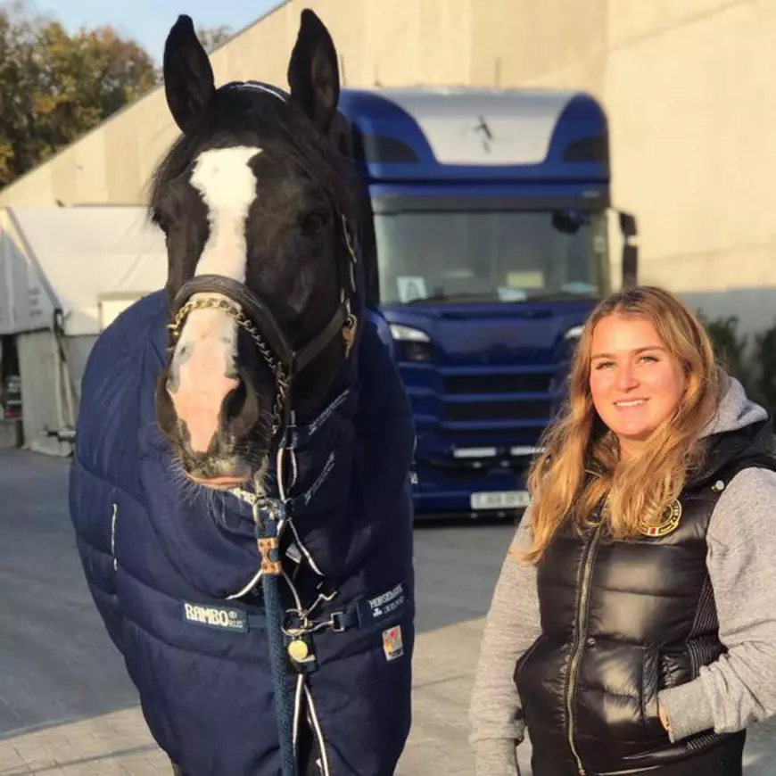 "Borcea" de Londra. Ei sunt moștenitorii imperiului Abramovici