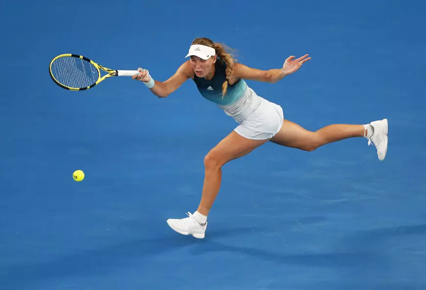 Cât costă noul echipament folosit de Simona Halep în meciul cu Kaia Kanepi. Cum au arătat celelalte favorite | FOTO