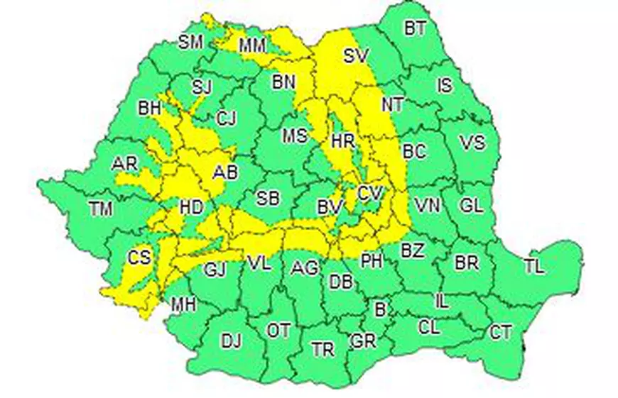 Cod galben de viscol în mai mult de jumătate din țară. Cât mai avem parte de ninsori