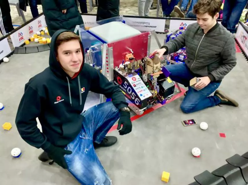 România a câștigat finala Campionatului de Robotică din Coreea de Sud