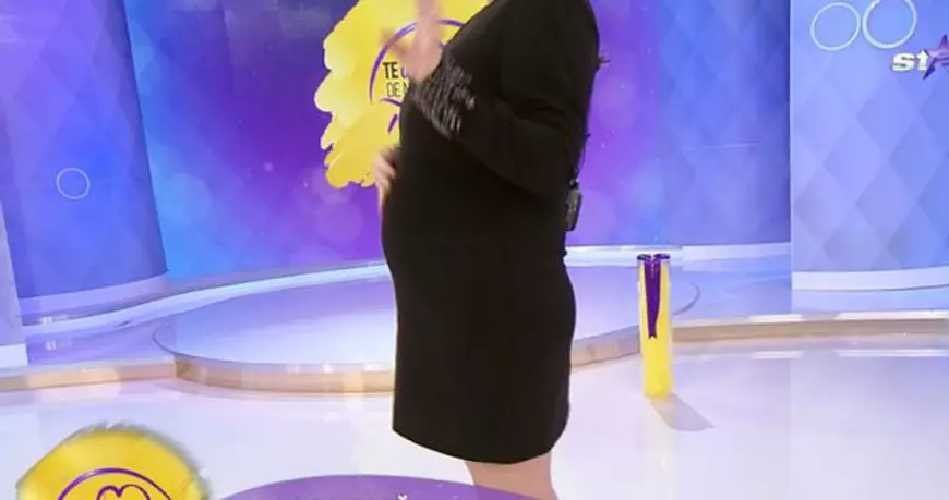 FOTO | Gabriela Cristea a arătat în direct cât de mult i-a crescut burtica de gravidă