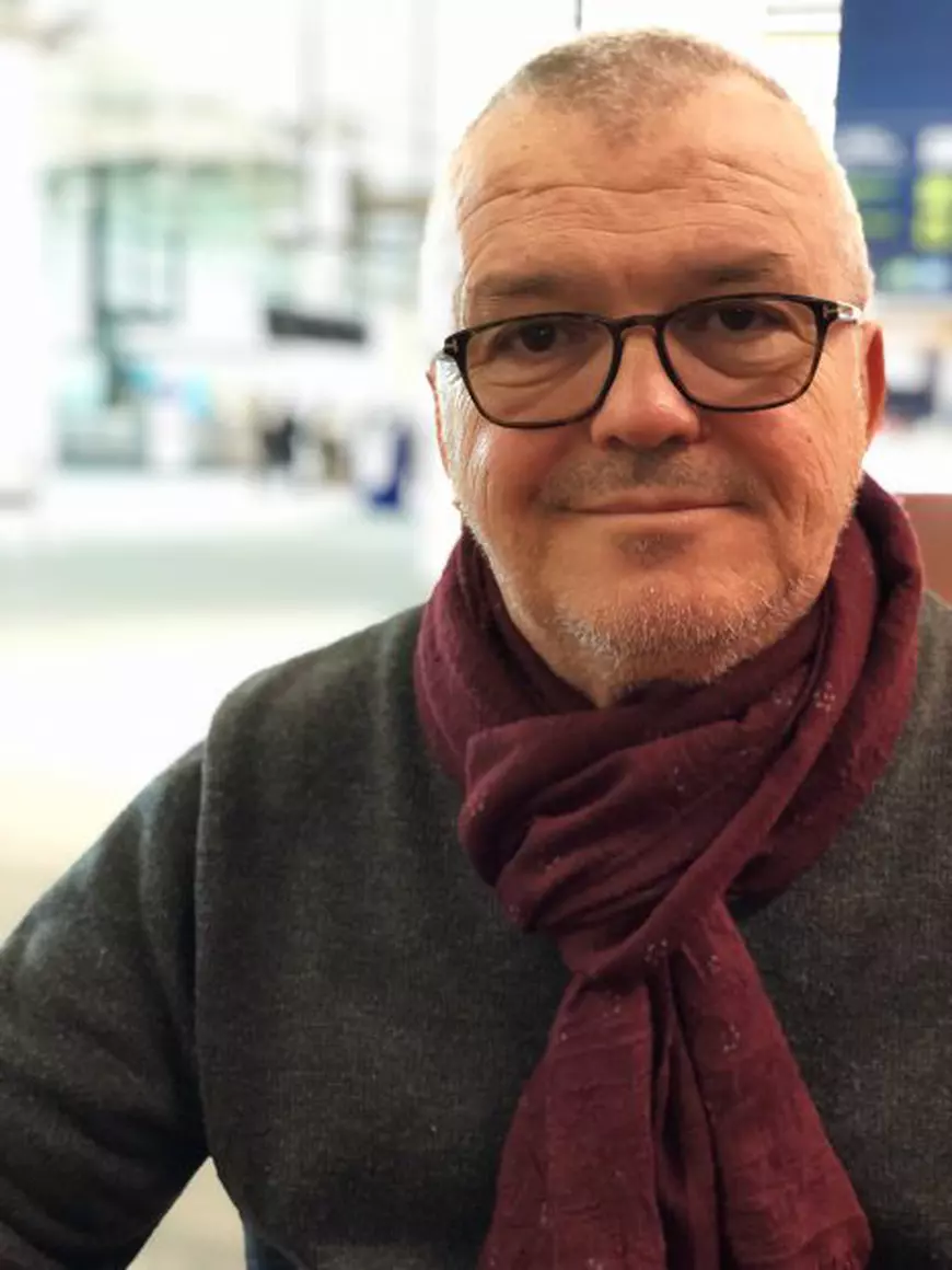 EXCLUSIV | "Ceaușescu" din Divertis e acum "ciotățean" de Provence. Libertatea l-a vizitat pe scriitorul Ioan T. Morar în „paradisul” unde s-a mutat pe termen nelimitat