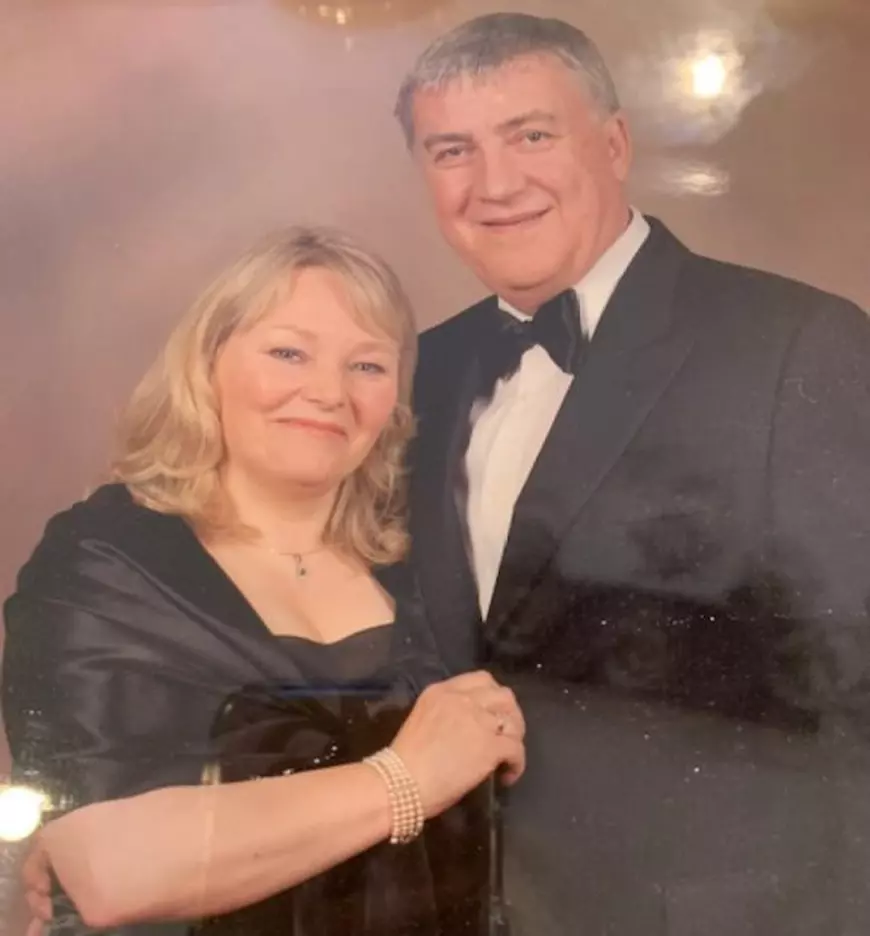 Cum a reușit o femeie să doneze din greșeală bijuteriile în valoare de 50.000 de dolari! "Am simțit că îmi vine rău"