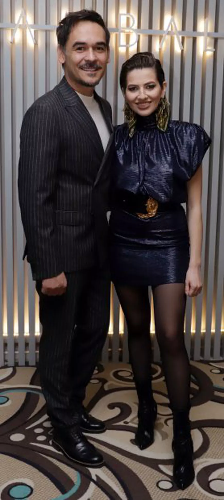 VIDEO/ Răzvan Simion a intrat în afaceri. Colegul lui Dani Oțil organizează nunți, botezuri și alte cumetrii