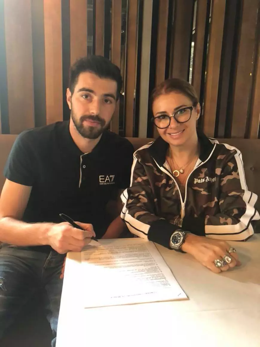 VIDEO/ Anamaria Prodan le trece în contract fotbaliștilor obligația de a merge cu ea la shopping. "Trebuie să-și dea cu părerea"