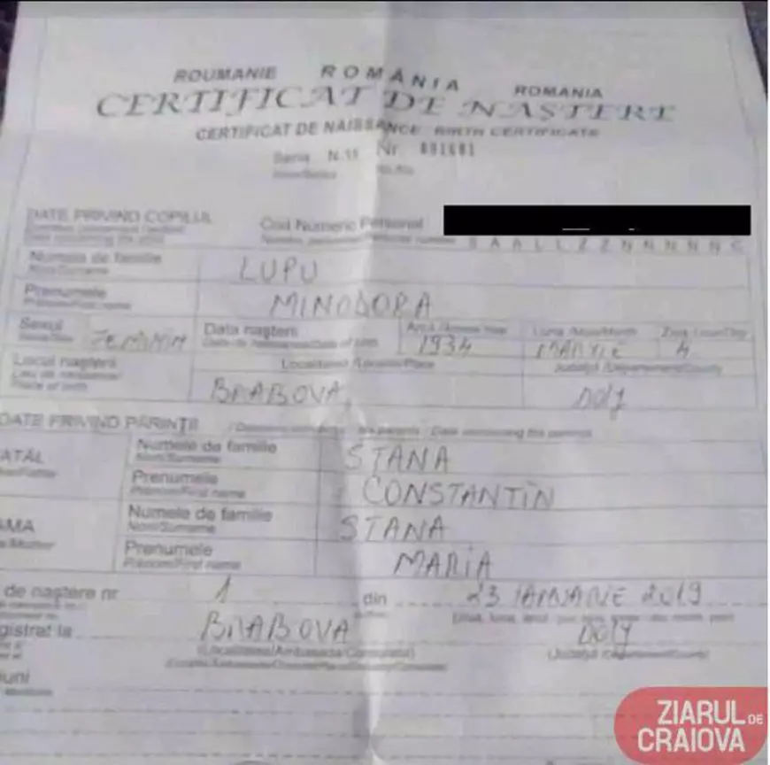 Familia unei femei moarte din Dolj a primit un certificat de naștere în locul celui de deces. Explicațiile Primăriei pentru cazul bizar