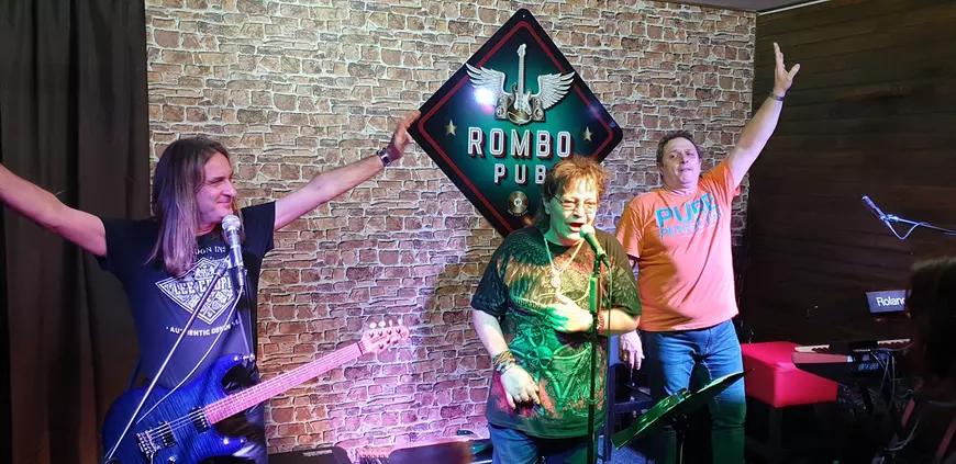 Încă o cumpănă pentru Leo Iorga! I-au fost găsite noi tumori și pleacă în Germania pentru o operație crucială