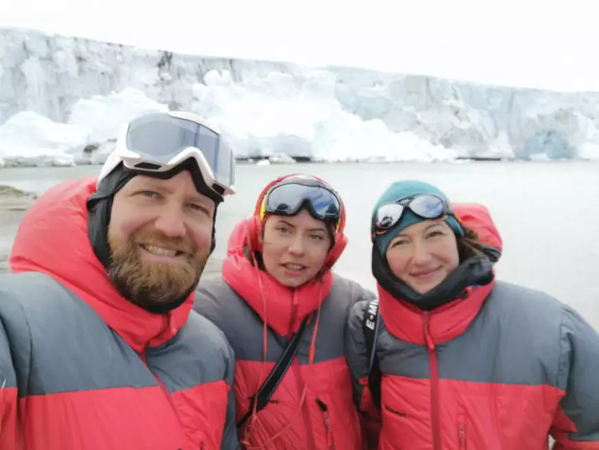 CORESPONDENŢĂ "România din Antarctica" / "Deşi suntem la capătul lumii, niciodată nu suntem singuri"