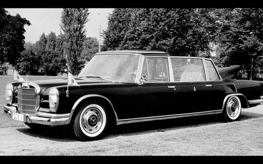 FOTO/ Papamobil de la Pitești! Papa Francisc ar putea folosi mașini Dacia în timpul vizitei sale în România