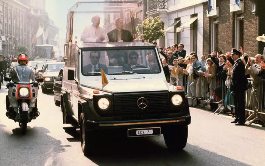 FOTO/ Papamobil de la Pitești! Papa Francisc ar putea folosi mașini Dacia în timpul vizitei sale în România