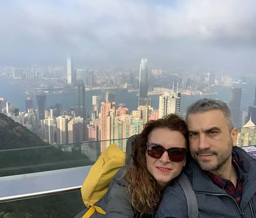 VIDEO/ Pe Zoli îl bate gândul să se mute în Hong Kong. S-a îndrăgostit de metropolă în timpul unei vacanțe cu mama