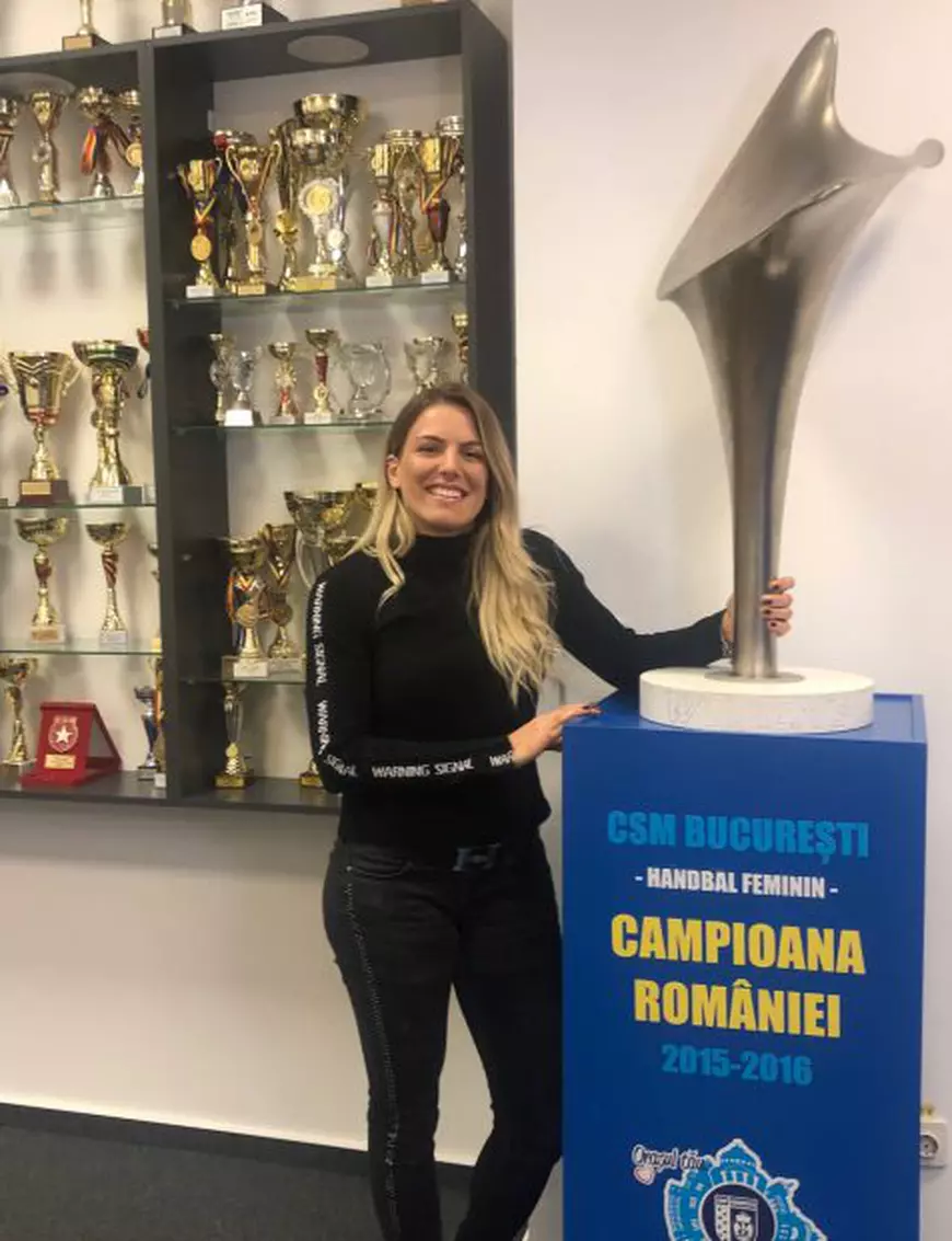 CSM București a adus-o pe Andrea Klikovac. Interul dreapta vrea Liga Campionilor