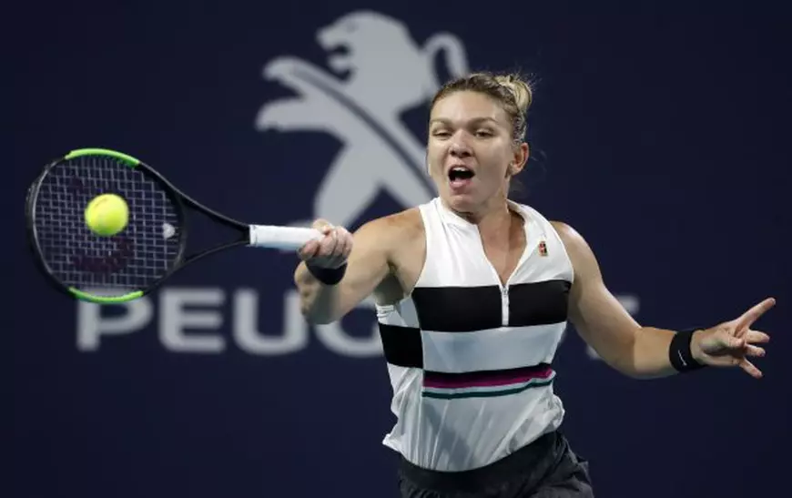 Simona Halep, eliminată la Miami. A cedat în două seturi semifinala cu Karolina Pliskova și amână visul de a redeveni numărul 1 WTA