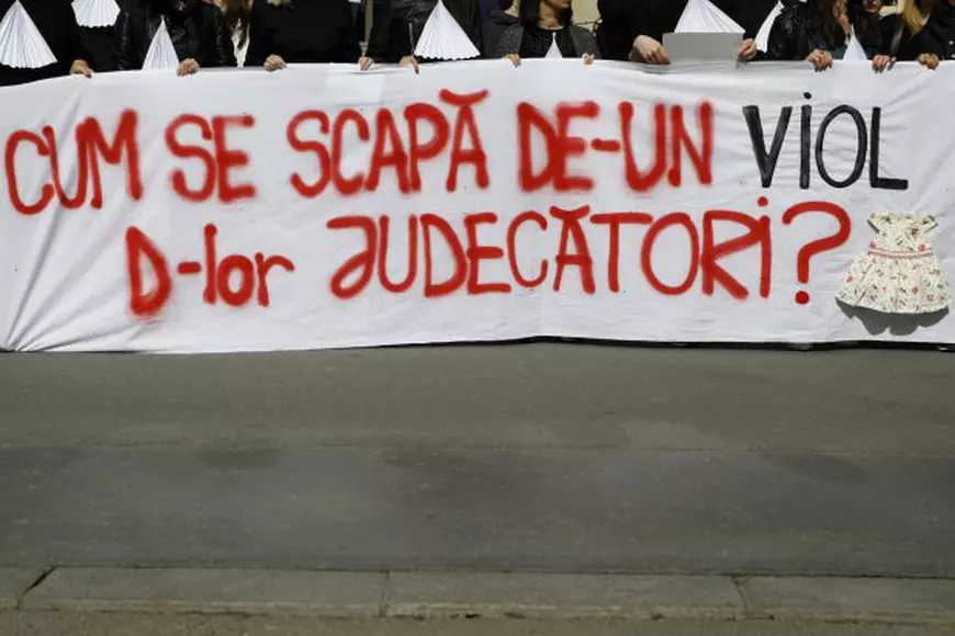 VIDEO/ Ancheta Libertatea despre prădătorii de copii a scos femeile la protest de 8 martie! „Cum se scapă de-un viol, domnilor judecători?“