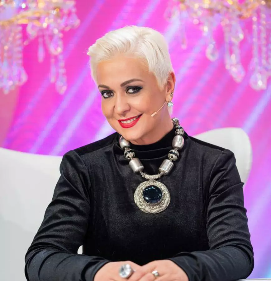 Monica Anghel cântă pentru Papa Francisc în fața Ateneului: "Am ales piesa «The Prayer», se potrivește cu acest eveniment"