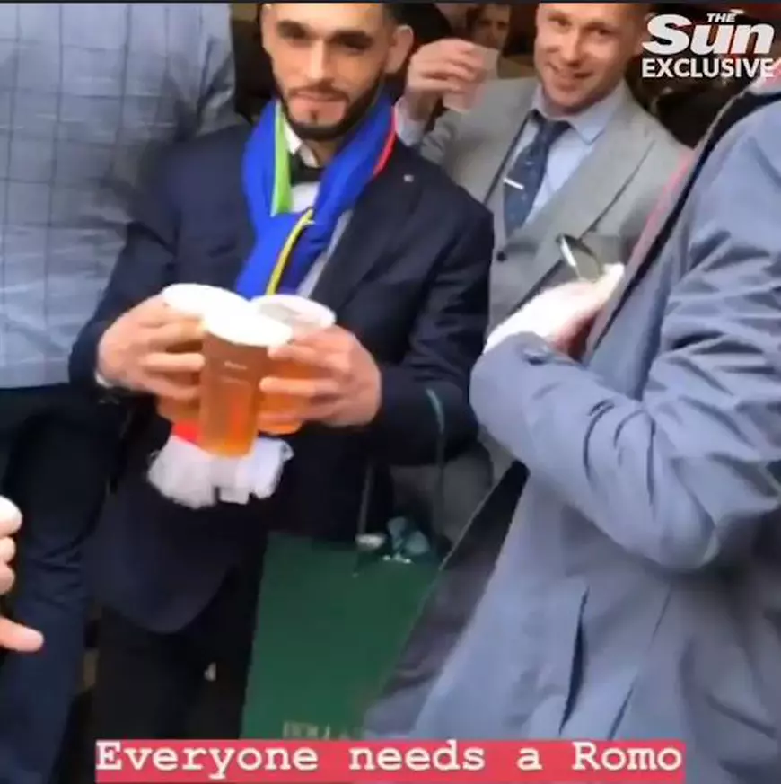 Român angajat ca „sclav” de fiul unui milionar din Marea Britanie! „Îți iei unul ca el și nu trebuie să te duci la bar sau să stai la coadă pentru absolut nimic”