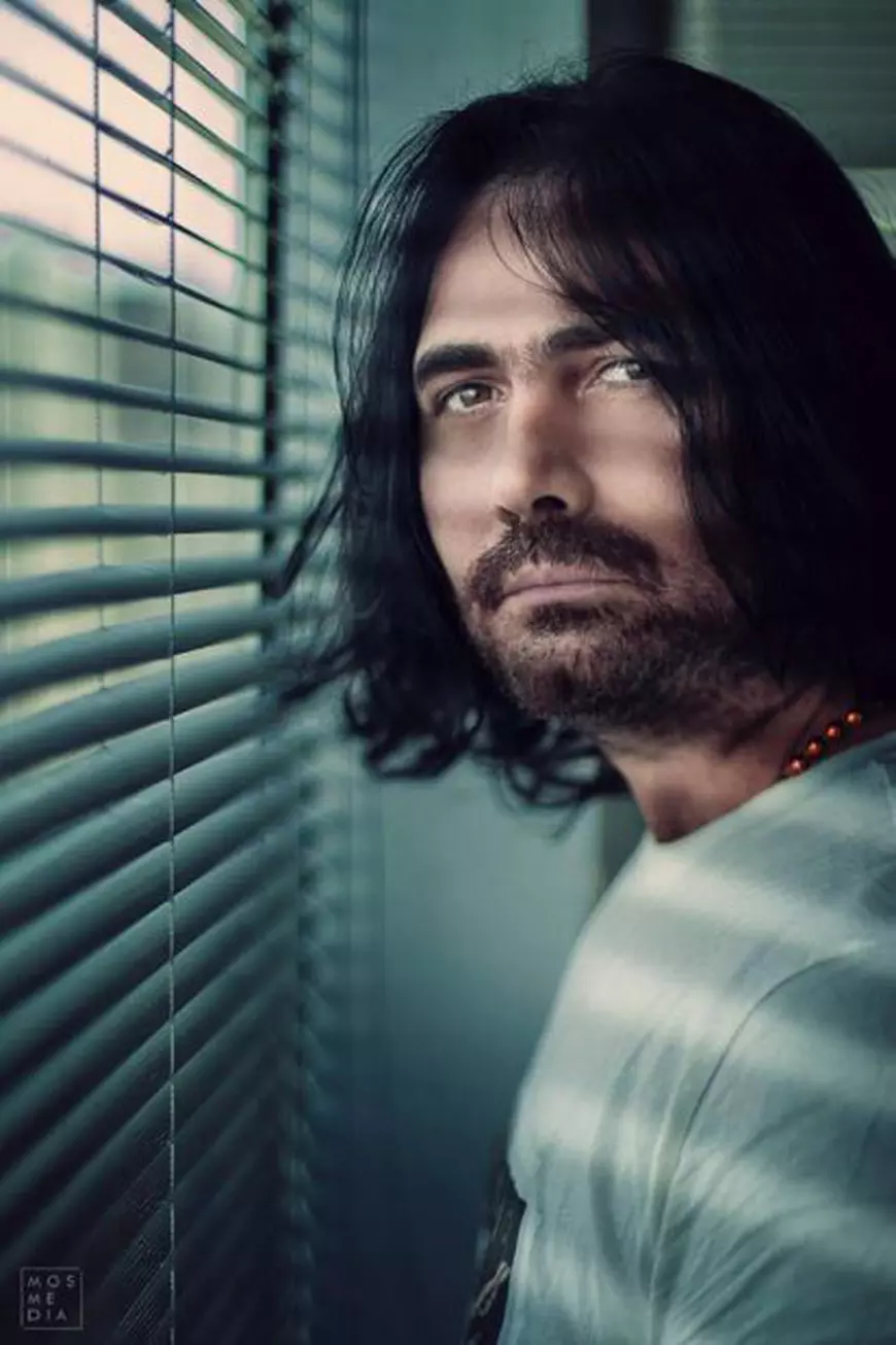 Un român face filme la Dubai! Fost fotbalist și cântăreț, Robert Trif semnează scurtmetraje care ajung la festivalurile din Emirate
