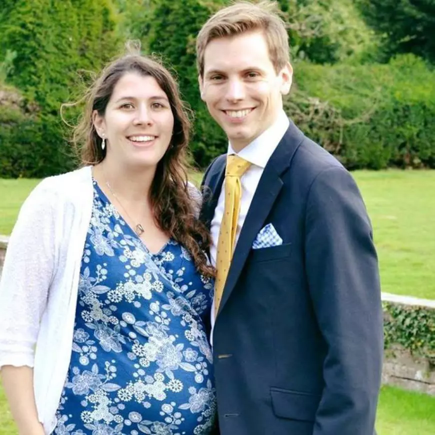 Un tânăr din Marea Britanie care suferă de cancer nu-și poate săruta soția și fetița. Motivul sfâșietor pentru care medicii i-au interzis acest lucru