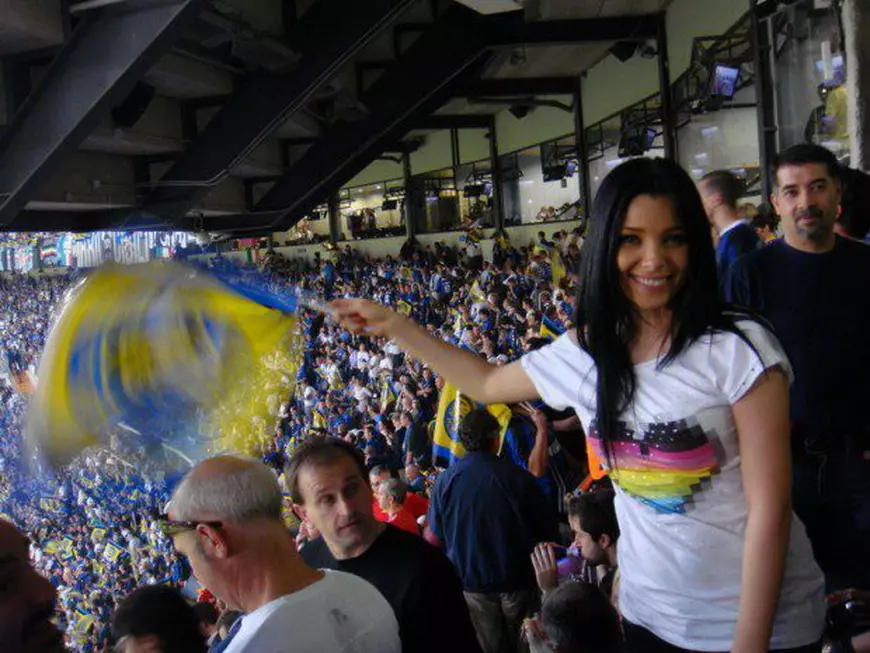 Corina Caragea e cea mai mare microbistă. Colecționează biletele de la meciuri! “Unele m-au constat cât rata la casă”