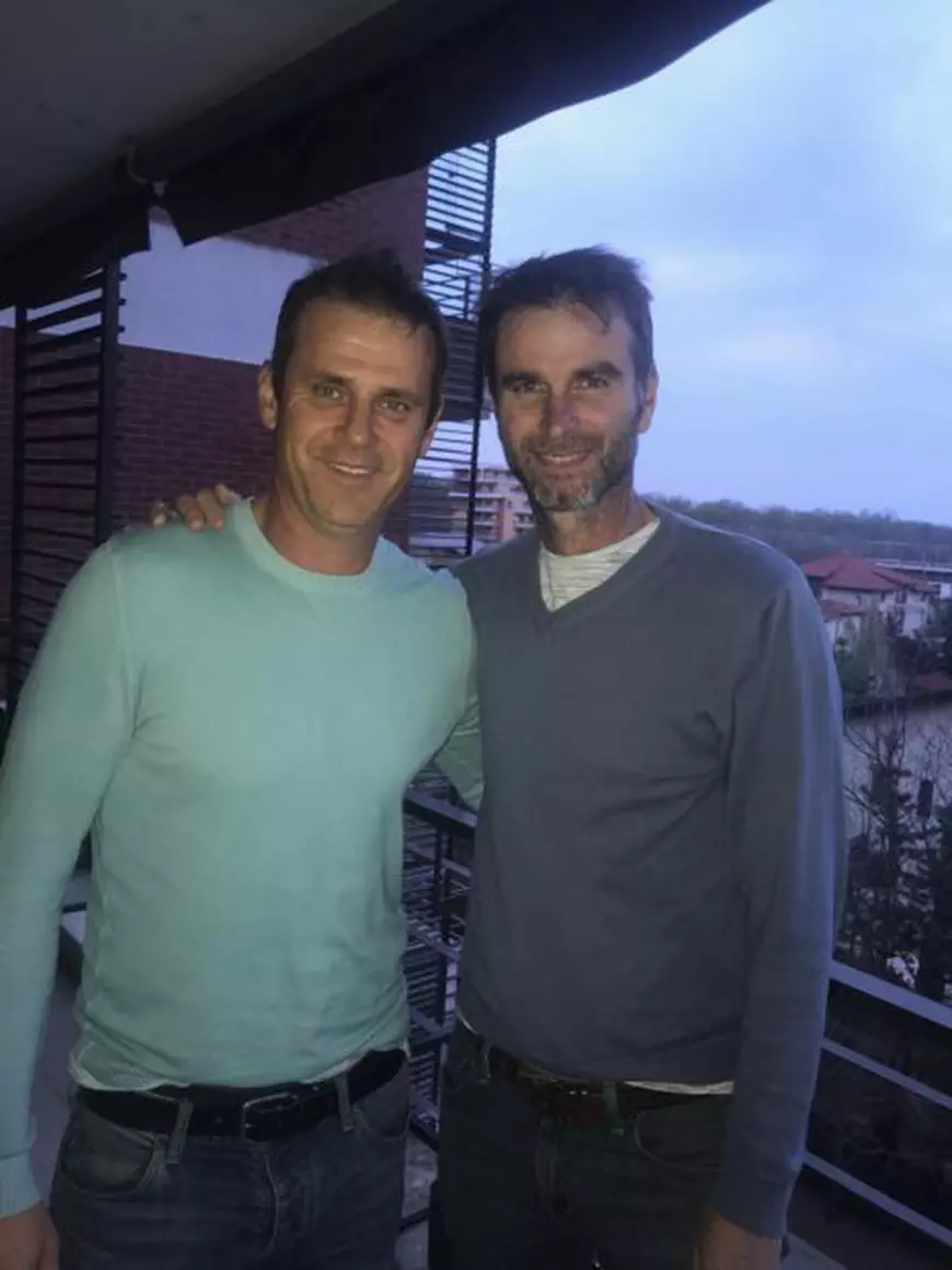 Aventurile fabuloase ale antrenorului de tenis Iulian Vespan. A fugit în Italia cu Adrian Voinea și a salvat-o de la moarte pe Alisa Kleybanova