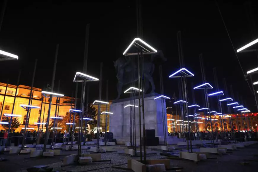 FOTO | Spotlight 2019. Bucureştiul străluceşte, sâmbătă seară, în mii de lumini şi culori