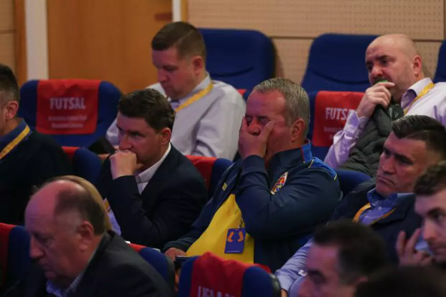 FOTO | Adunarea Generală a FRF 2019. S-a schimbat sigla FRF. Trolere și alte suveniruri, cadou pentru membri! Cine e Maria Ceaușilă, senzația zilei