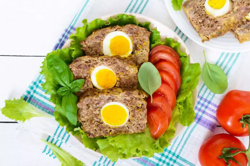 Rețete tradiționale de Paște. Cum se prepară drobul, pulpa de miel la cuptor și cozonacul