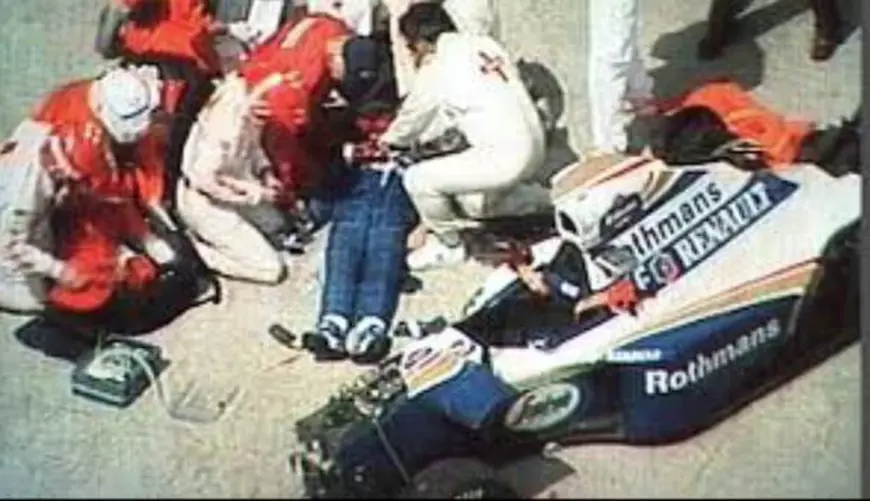 25 de ani de când Formula 1 l-a pierdut pe Ayrton Senna. Pilotul brazilian a murit după ce-a intrat cu monopostul într-un parapet de beton, cu 307 kilometri pe oră