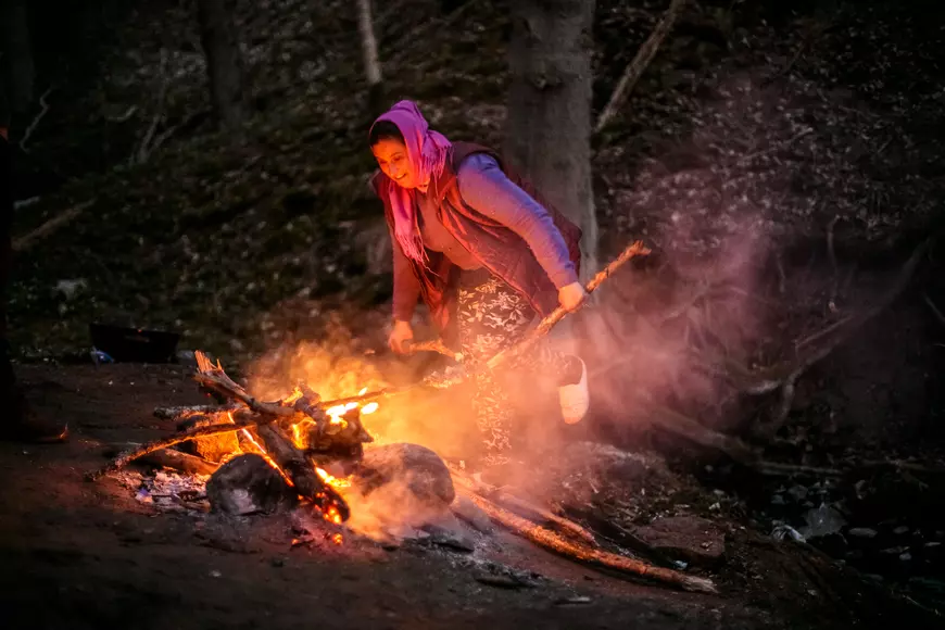 În căutarea lui Gică - românul omorât într-un parc din Huskvarna, Suedia, de doi adolescenți. Paște în pădure cu cei mai nevoiași dintre compatrioți (1)