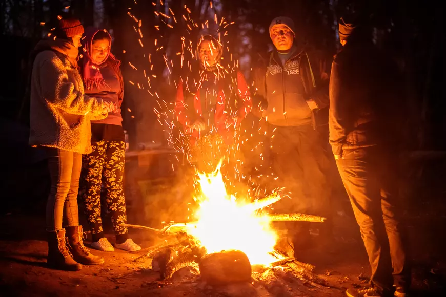 În căutarea lui Gică - românul omorât într-un parc din Huskvarna, Suedia, de doi adolescenți. Paște în pădure cu cei mai nevoiași dintre compatrioți (1)