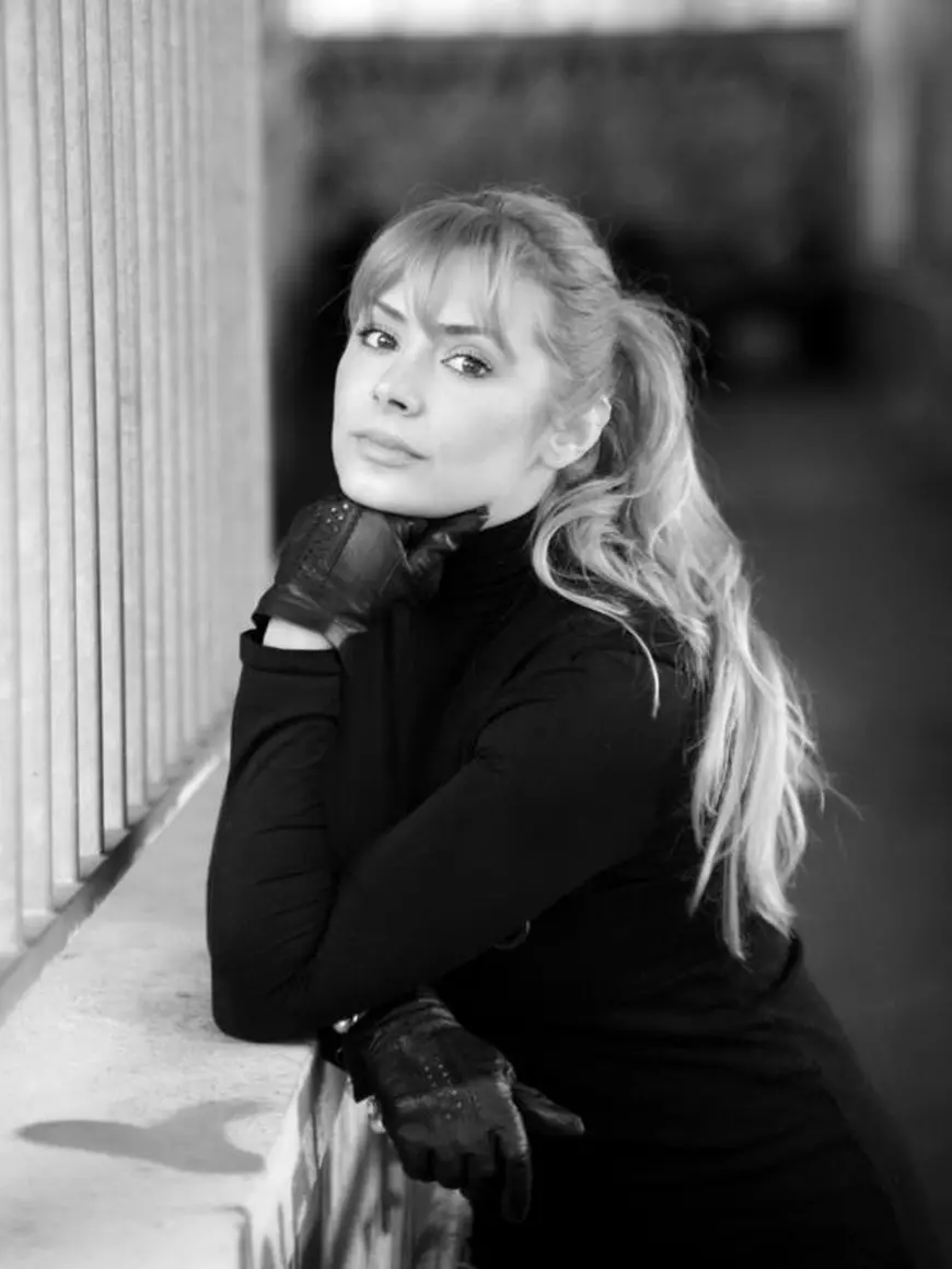 VIDEO/ Kitty Cepraga, din nou pe băncile școlii. Vrea să se întoarcă în teatru