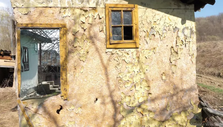 VIDEO/ Satul din care şi ultimul locuitor a plecat la muncă în străinătate! Ciobanul Gheorghe s-a făcut măcelar în Anglia