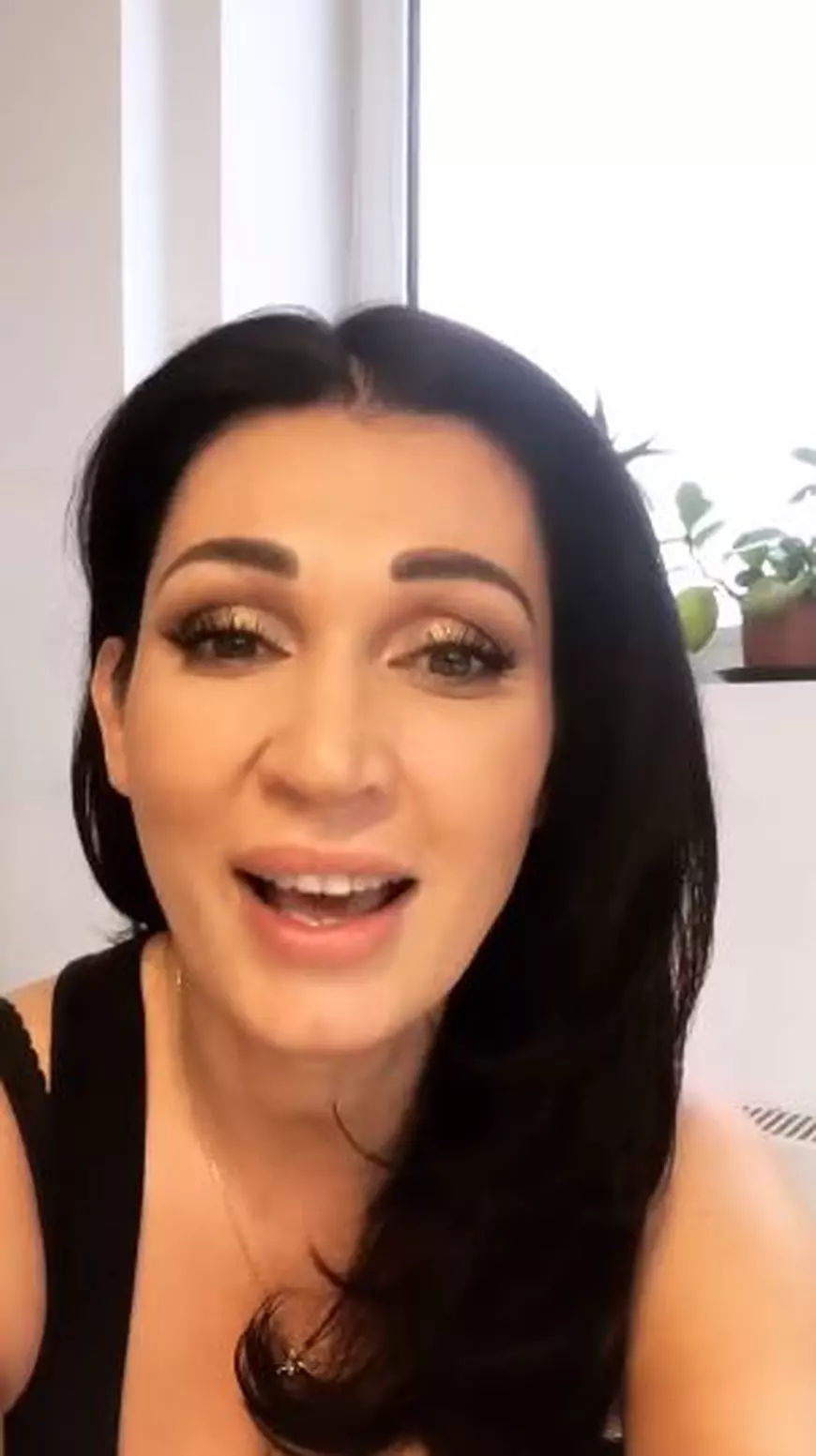 Cât a slăbit Nicoleta Luciu în două luni de dietă cu salate | VIDEO