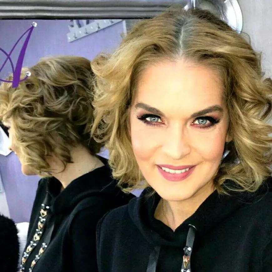 Manuela Hărăbor ține regim înainte de Paște, nu după! Actrița vrea să mănânce miel și cozonac fără teama cântarului