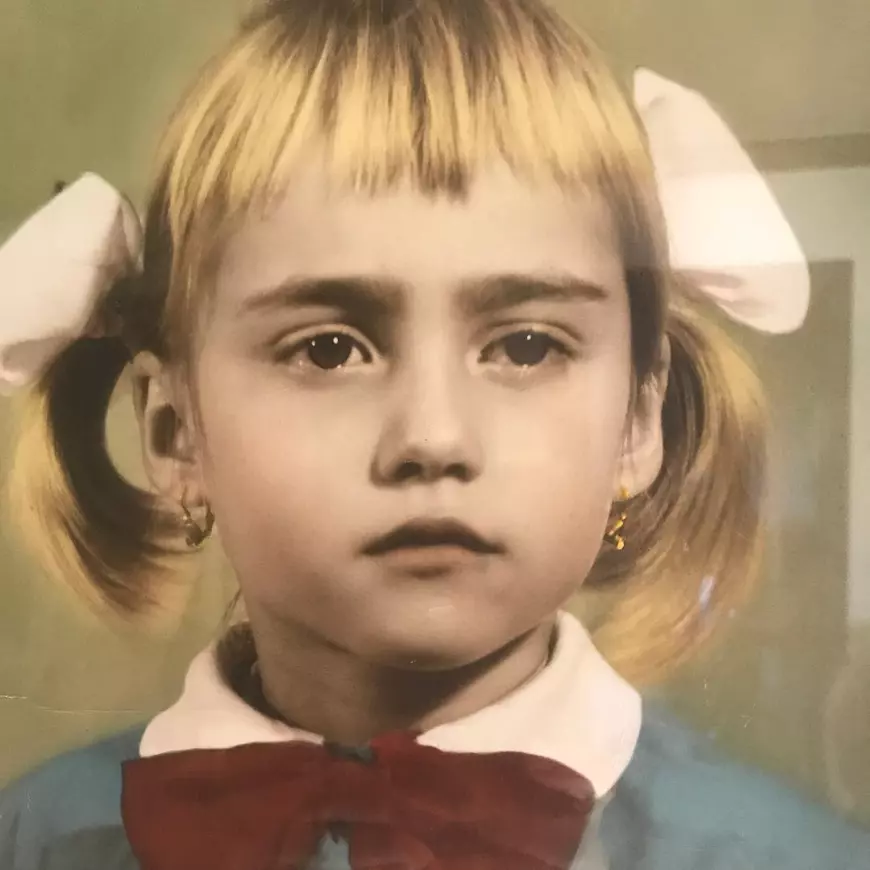 Cum arăta "Zeița de la Montreal" în copilărie. Imagine rară cu Nadia Comăneci, din anii '60