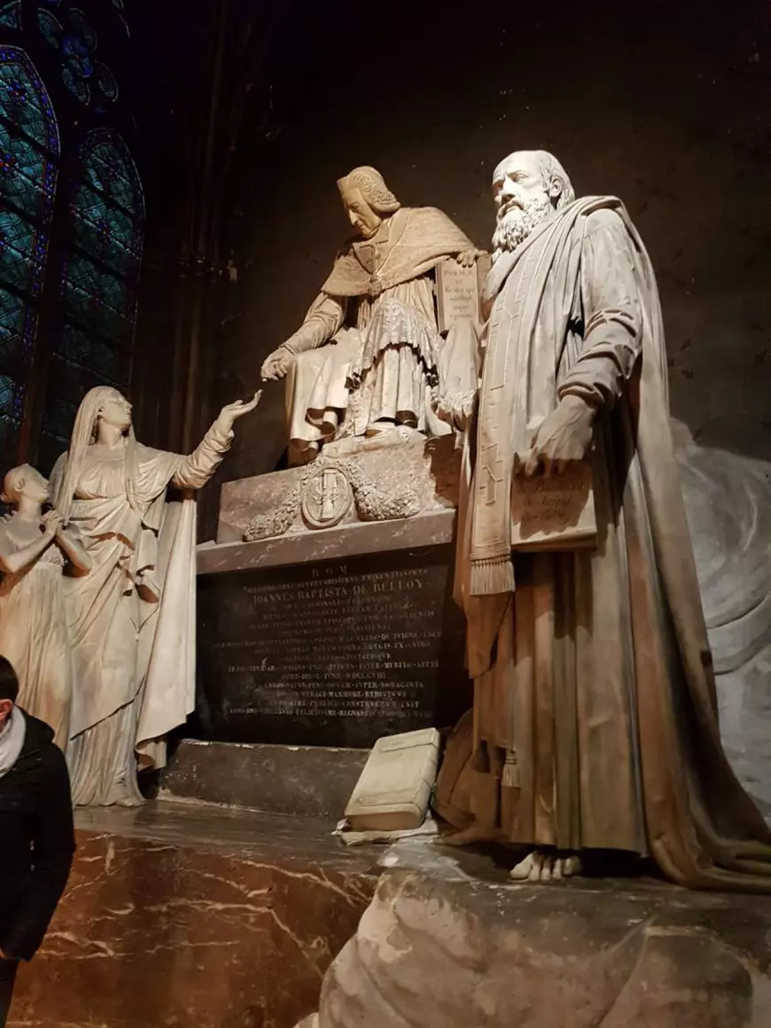 Operele de artă din interiorul Notre Dame au fost evacuate după incendiu. Care sunt cele mai valoroase obiecte din catedrală