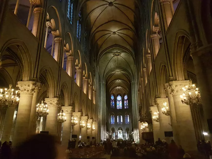 Operele de artă din interiorul Notre Dame au fost evacuate după incendiu. Care sunt cele mai valoroase obiecte din catedrală