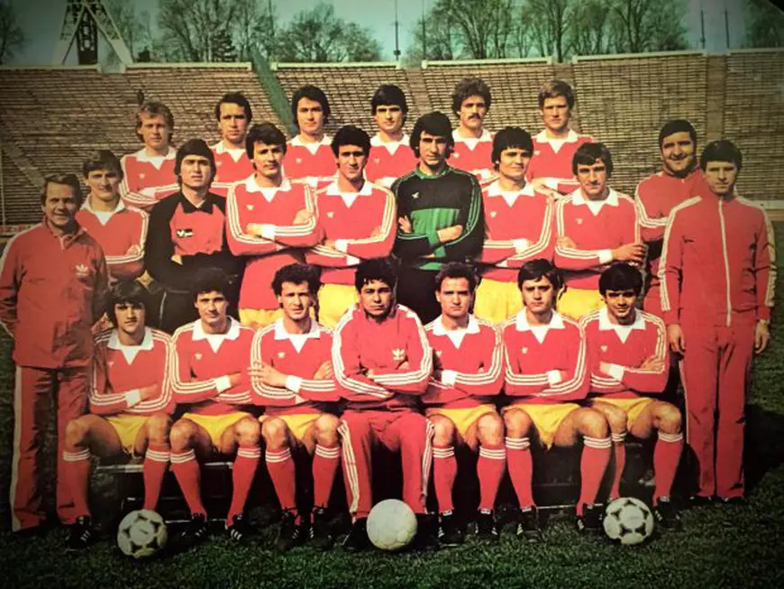 Mircea Lucescu este marcat de arderea Catedralei Notre-Dame din Paris: “Doliu universal”. ”Il Luce” a deschis ochii multor generații de fotbaliști către istoria şi cultura lumii, iar Notre-Dame a fost unul dintre cele mai importante obiective