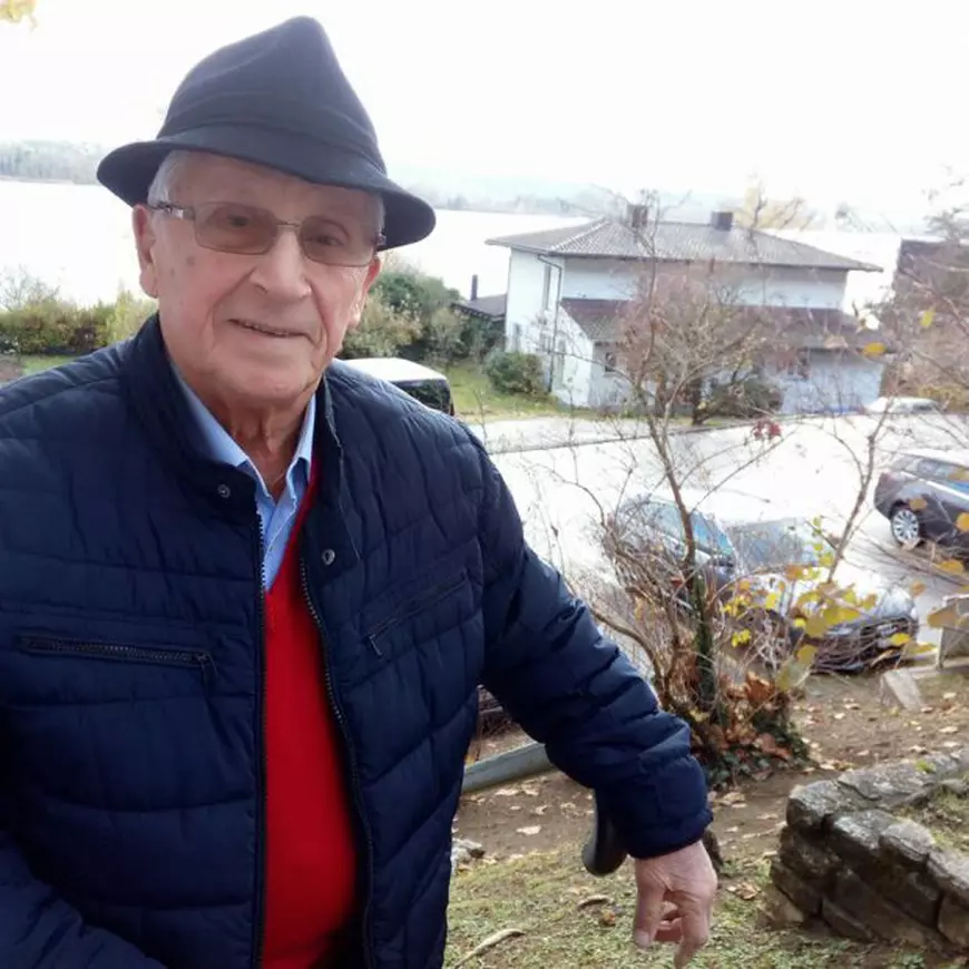 FOTO&VIDEO | Povești spectaculoase cu Nelu Ionescu, antrenorul care a dus România în Grupa Mondială de hochei pe gheață și care a fentat moartea de mai multe ori: „Când eram la Bilbao, mi s-a propus să intru în ETA”