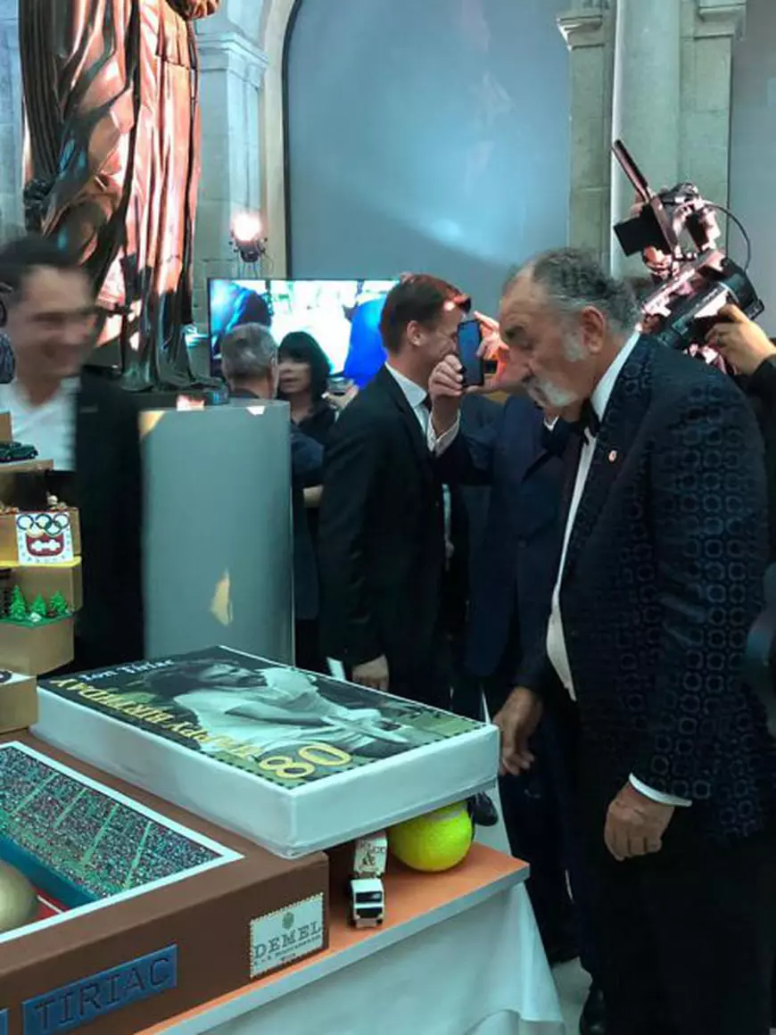 Simona Halep, la party alături de familia Țiriac. Cum mai arată Ileana Lazariuc!