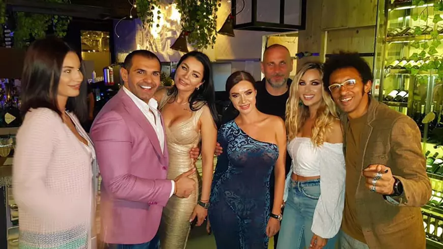 O parte dintre concurenții de la Ferma, la petrecerea care a avut loc după încheierea show-ului