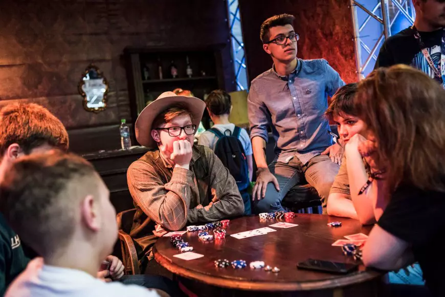 Începe East European Comic Con, cel mai important eveniment dedicat pasionaţilor de filme, seriale, benzi desenate și gaming