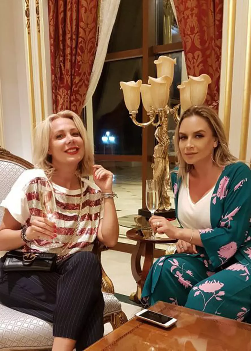 Dana Săvuică își ascunde iubitul de prietenii din showbiz