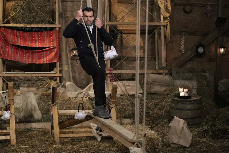 Brigitte Sfăt suferă după iubit. "Am un pat de 2,2 metri pe 2 metri, frumos, doar că mi-era atât de dor de pătuțul de la servitori, de 50 de cm, unde dormeam cu Florin"