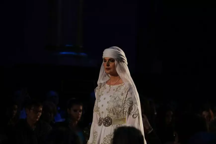 Manuela Hărăbor se roagă și cere iertare înainte să urce pe scenă