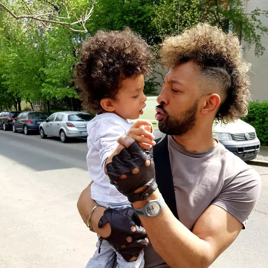 Ce se întâmplă cu băiețelul bolnav al lui Kamara. "Sunt costuri mari"