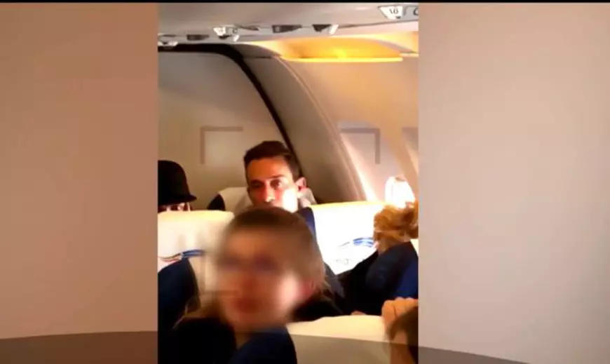 FOTO | Primele imagini cu Radu Mazăre în avionul care îl aduce în România