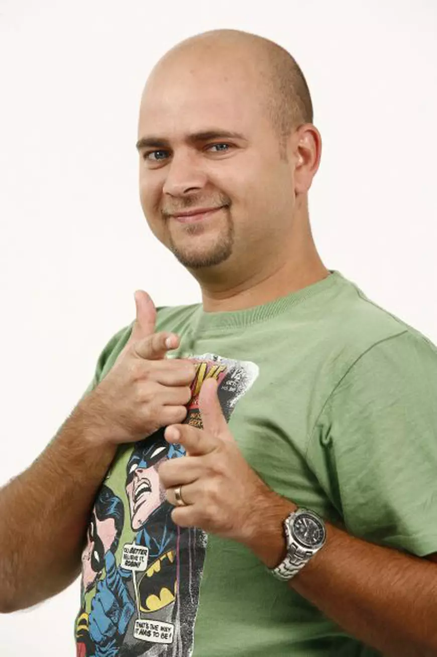 VIDEO/ Cosmin Seleși e ocolit de cei care fac filme, pentru că apare la TV! "Bă, tu ești consumat!"